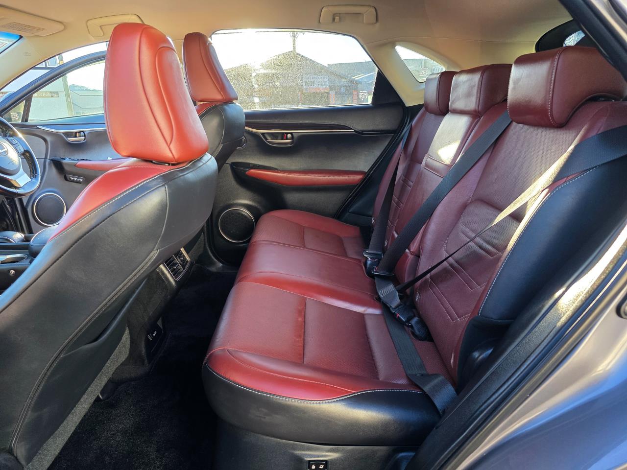 2015 Lexus NX 300H Hybrid 4WD with Load of Features ! Carousel 8