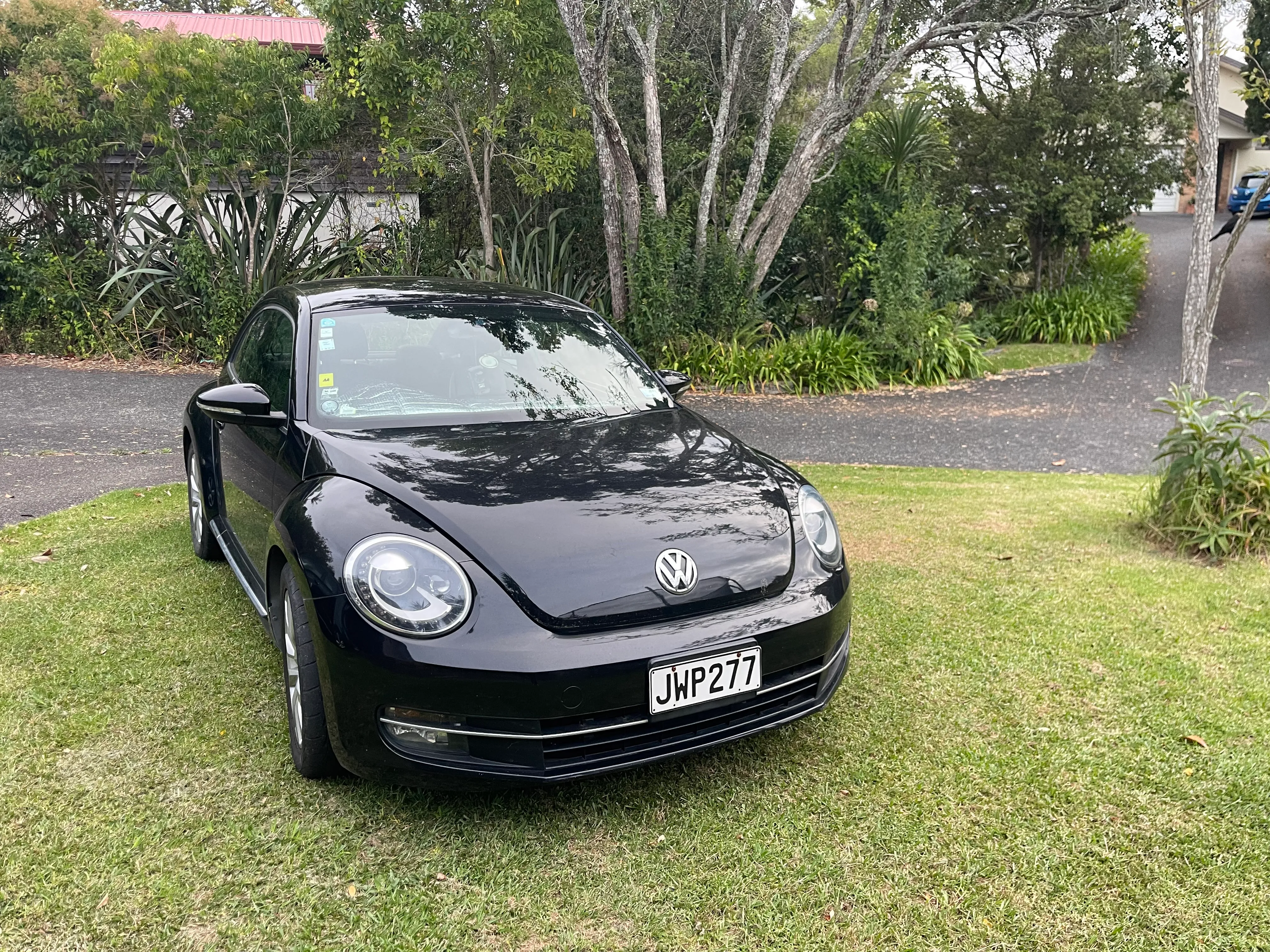 Volkswagen Beetle 2013 Design Coupe DSG Carousel 4
