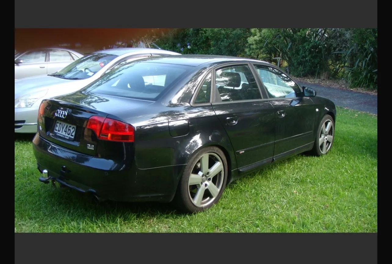 Audi A4 Quattro S.Line 2007 Collage 1