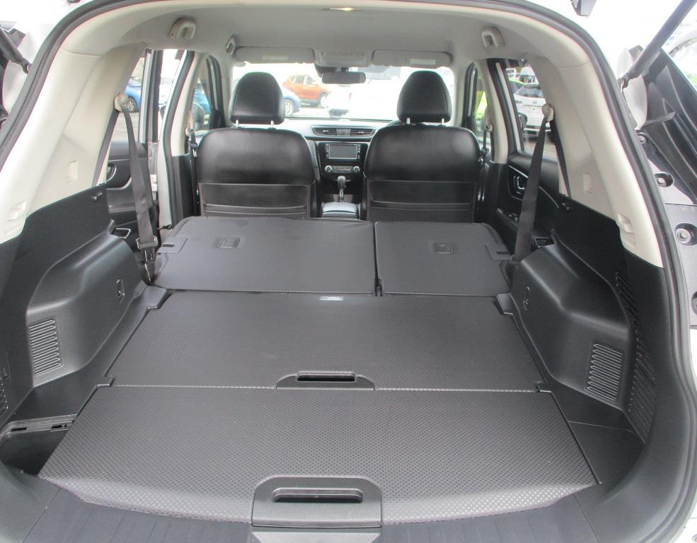 2014 Nissan X-TRAIL Carousel 9