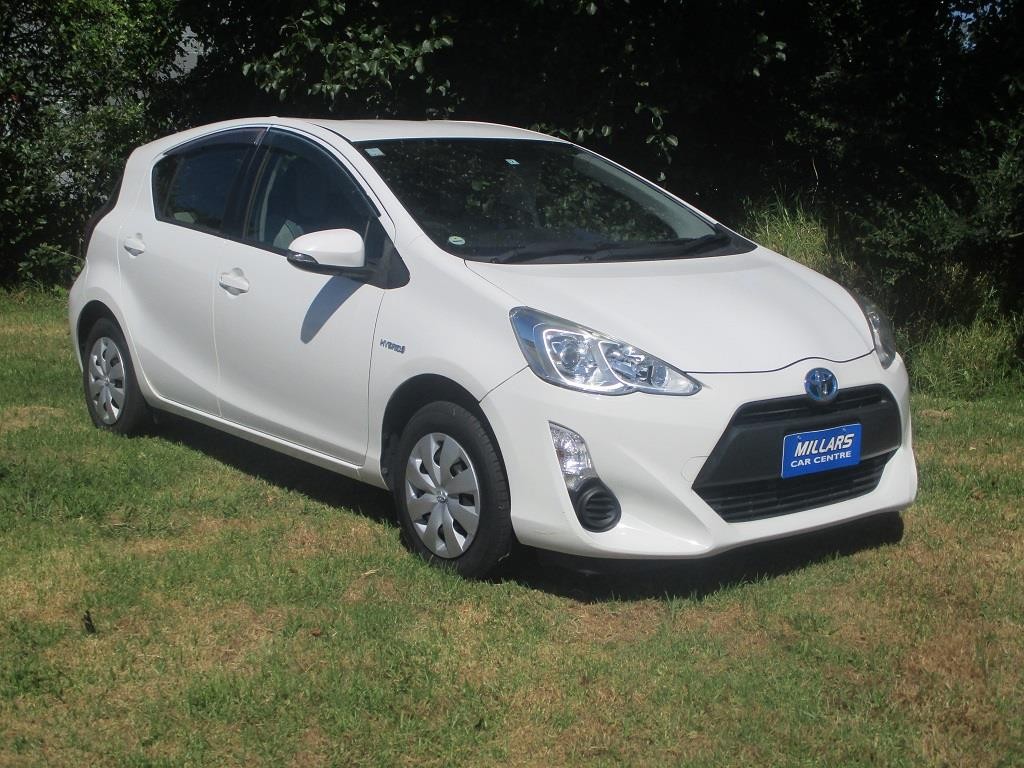 2014 Toyota Aqua S