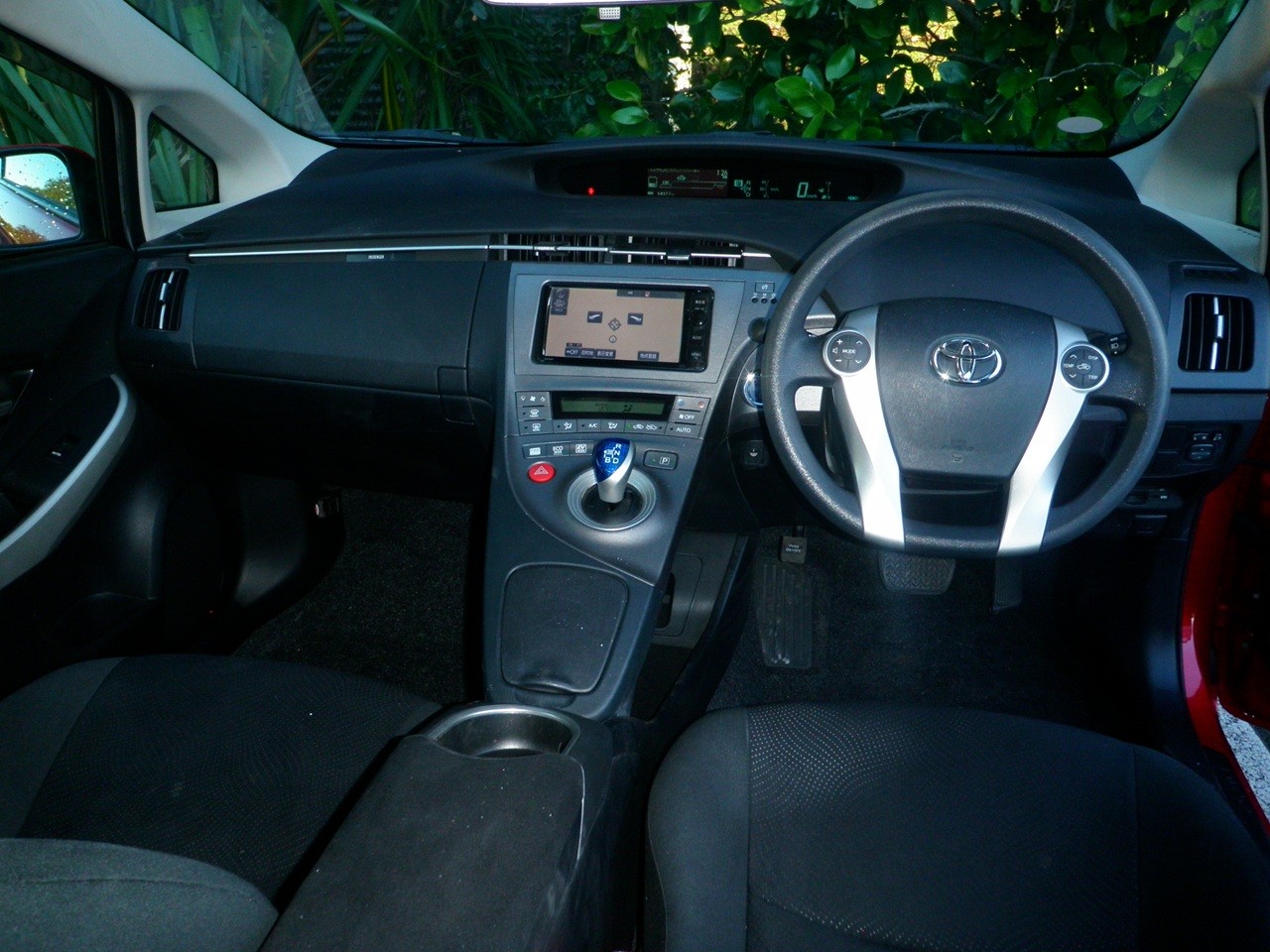 2015 Toyota Prius Carousel 7