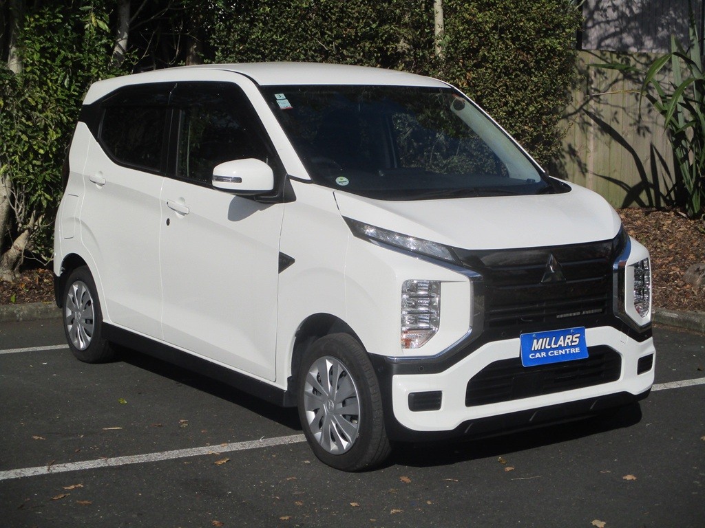 2025 Mitsubishi EK-EV G Carousel 15