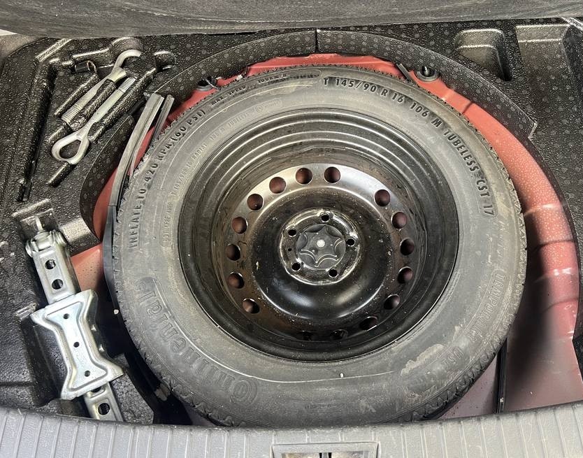 2008 Nissan Dualis Carousel 1