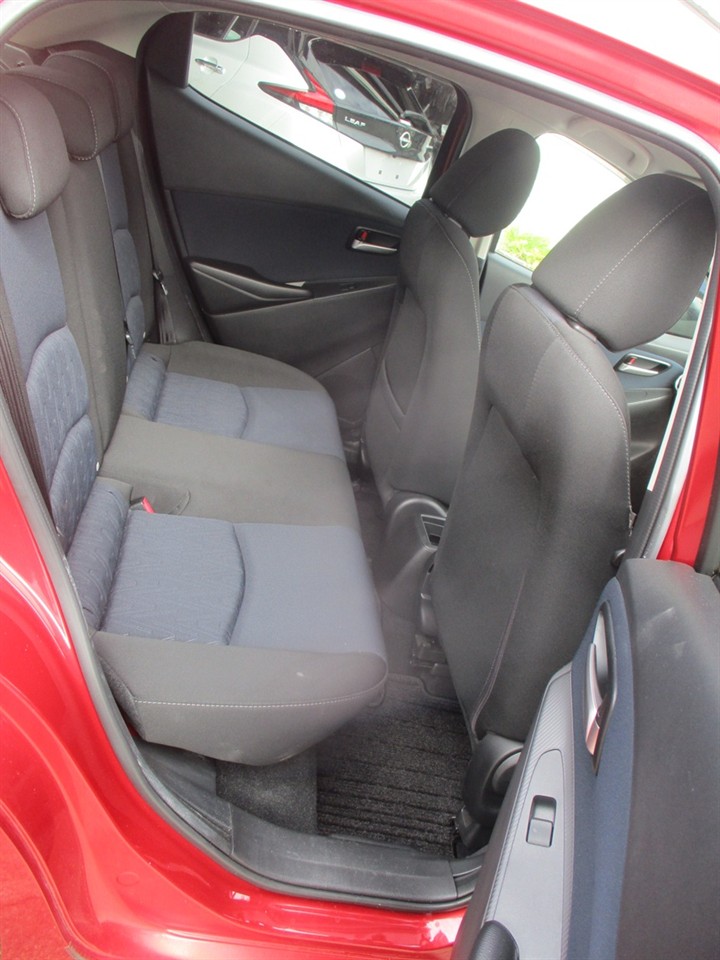 2015 Mazda Demio 13S Carousel 18
