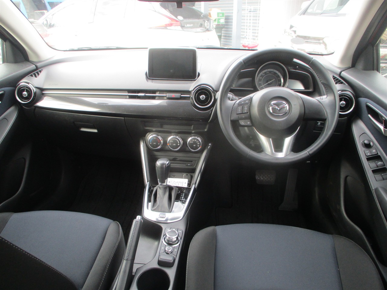 2015 Mazda Demio 13S Carousel 19