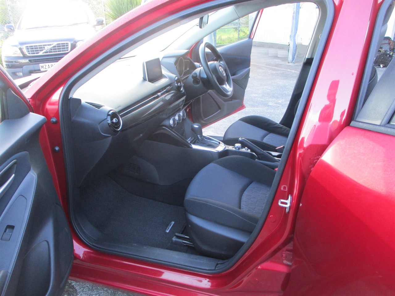 2015 Mazda Demio 13S Carousel 12