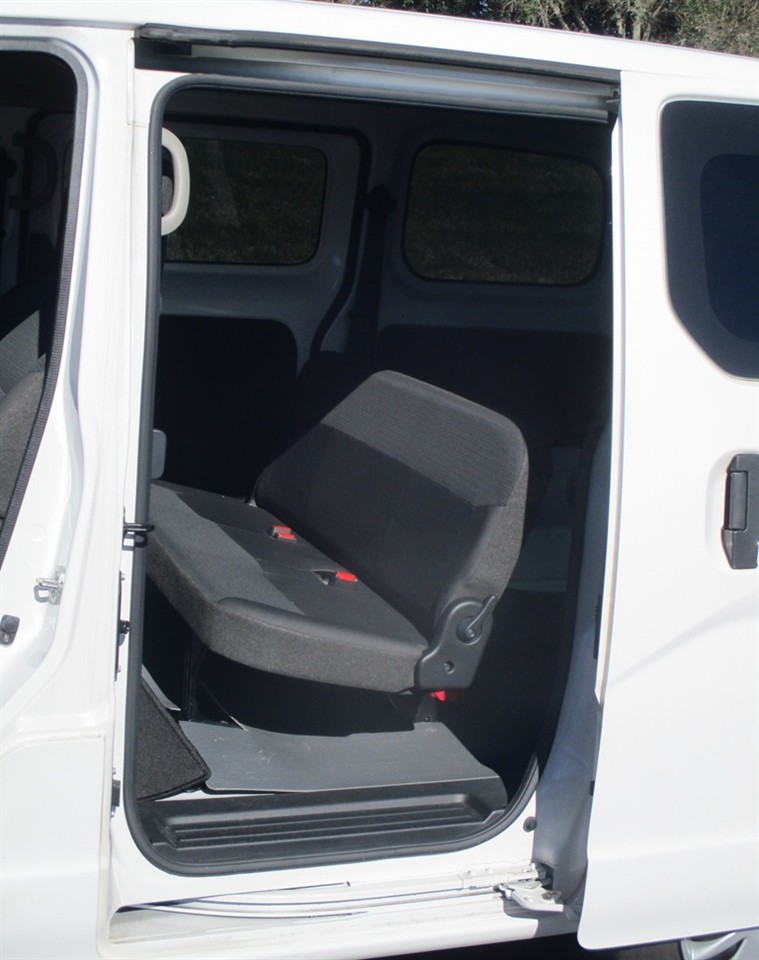 2021 Nissan NV200 Carousel 18