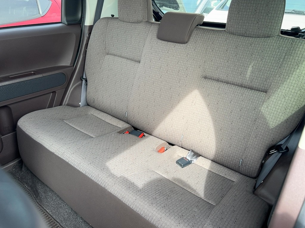 2015 Toyota Spade X Carousel 12