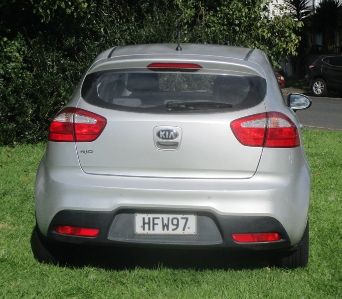 2014 Kia Rio Carousel 16