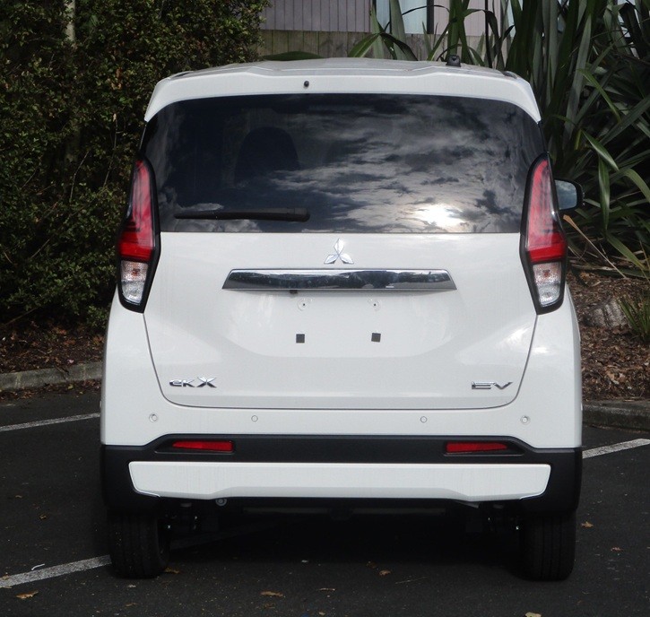 2025 Mitsubishi EK-EV G Carousel 17