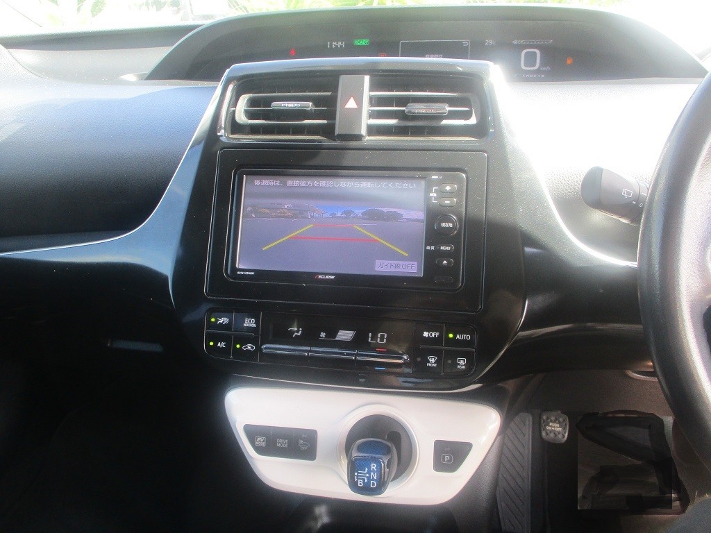 2015 Toyota Prius Carousel 9
