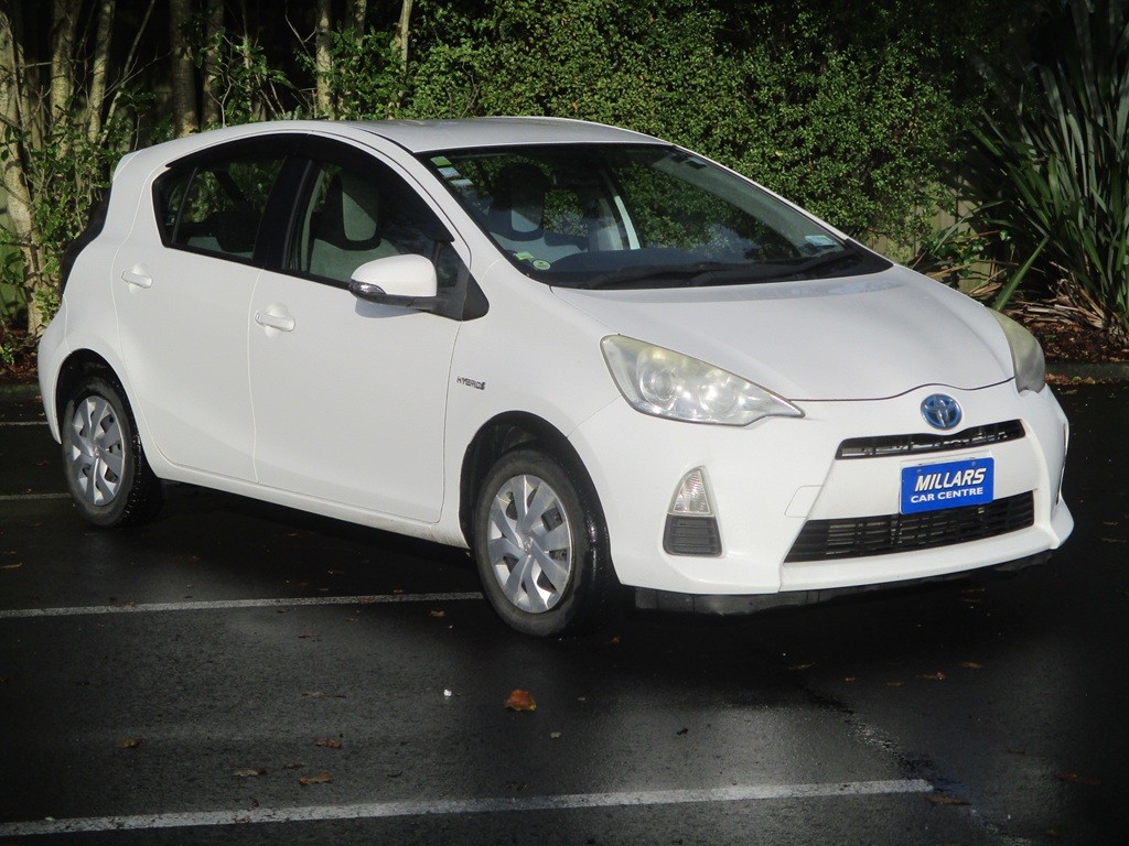 2013 Toyota Aqua