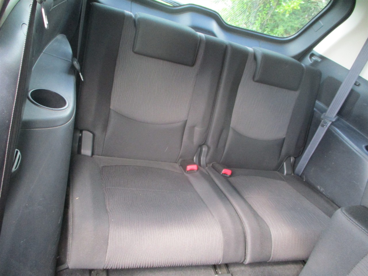 2009 Mazda Premacy Carousel 2