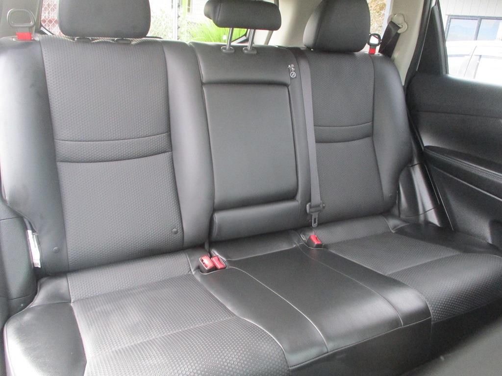 2014 Nissan X-TRAIL Carousel 5