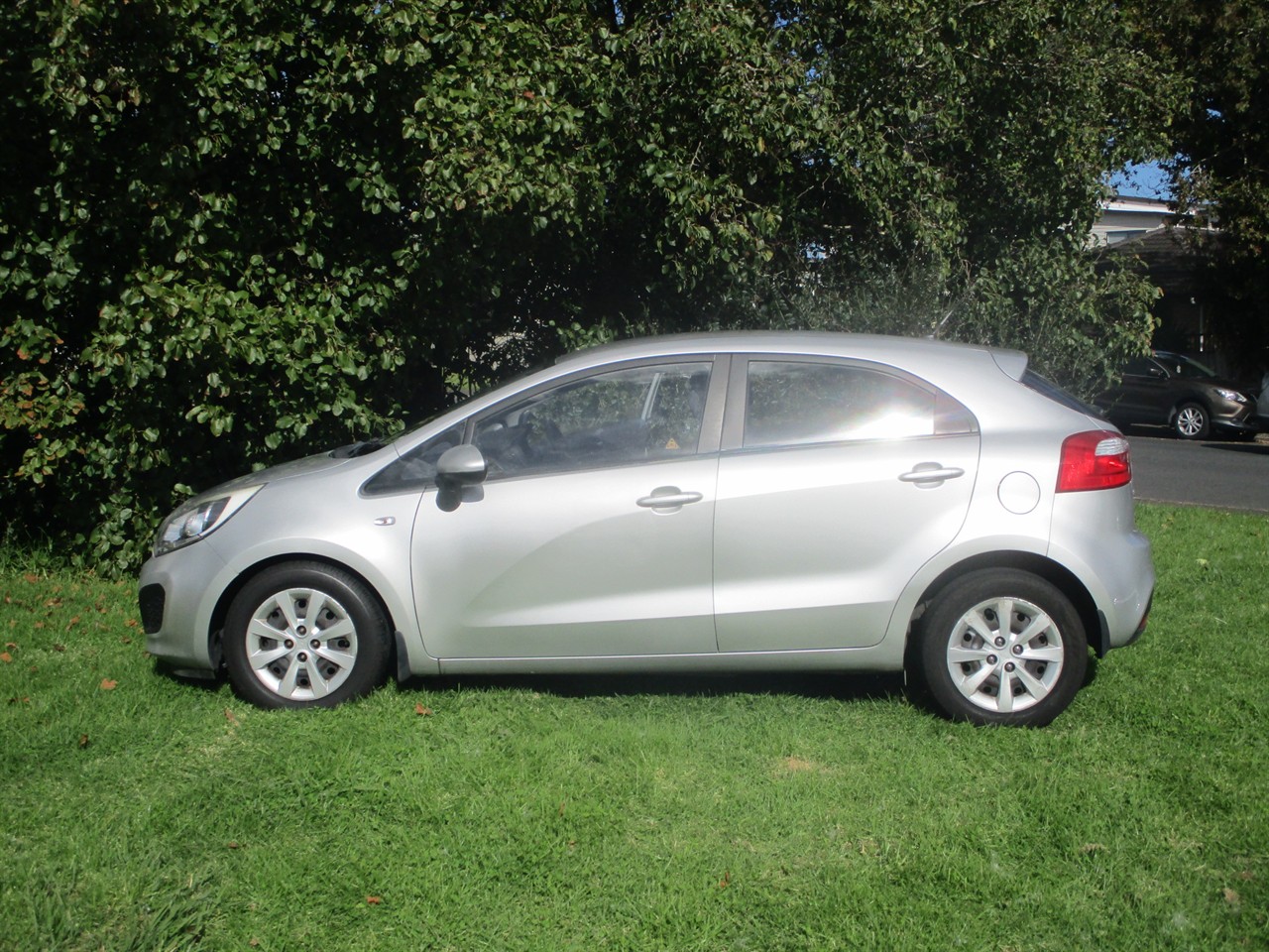 2014 Kia Rio Carousel 14