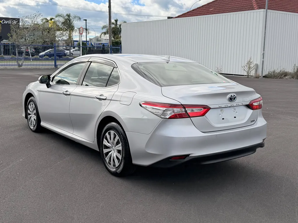 2020 Toyota Camry X Hybrid with Toyota Safety Sense Carousel 6