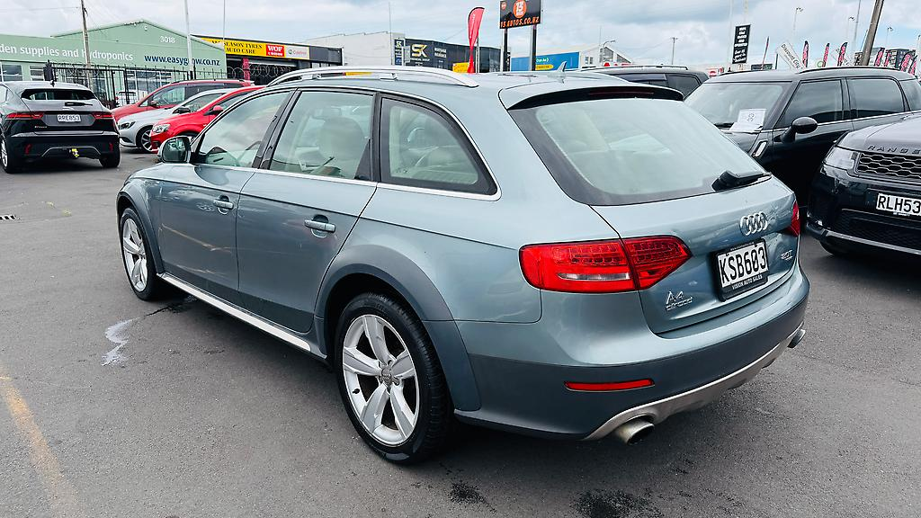 2010 Audi A4 2.0T .. AllRoad Carousel 7