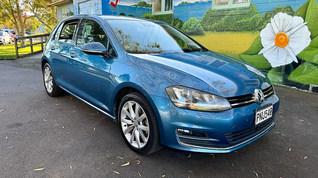 2013 Volkswagen Golf HIGHLINE....ADAPTIVE CRUISE CONTROL