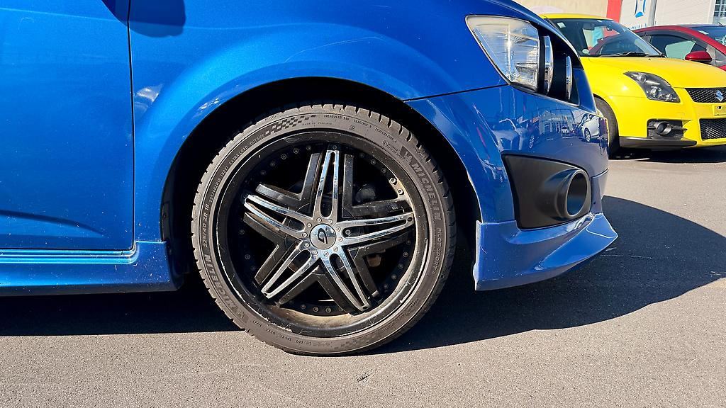 2014 Chevrolet Sonic BARINA ..ALLOYS Carousel 9