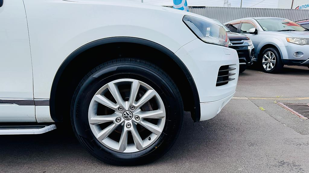 2014 Volkswagen Touareg TDI 150KW BMT Carousel 9