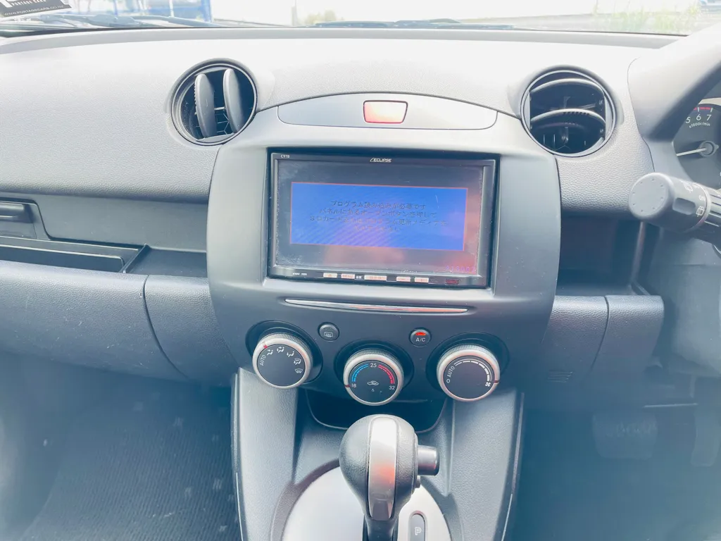 2012 Mazda Demio LOW KMS Carousel 8