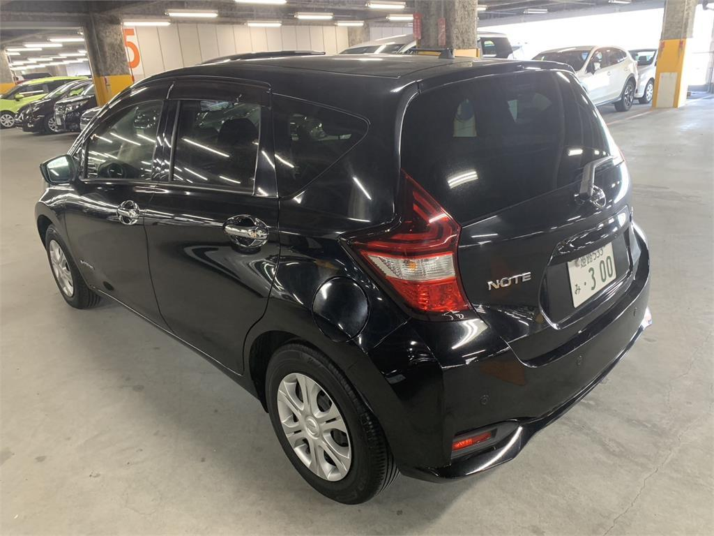 2017 Nissan Note e-Power X Carousel 4