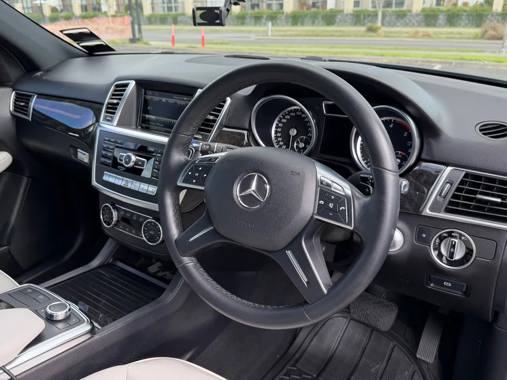 2014 Mercedes-benz Ml 350 ML350 Bluetec "Designo" 3.0D Carousel 8