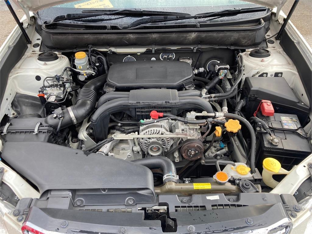 2011 Subaru Legacy 2.5i Eyesight 4WD Carousel 1