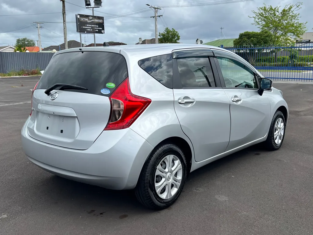 2016 Nissan Note X Carousel 4
