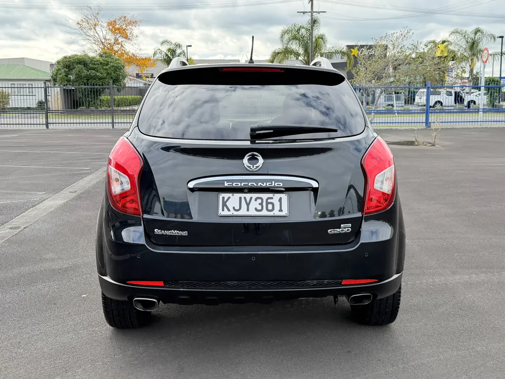 2017 Ssangyong Korando SPR 2.0P/4WD/6 Speed Carousel 5