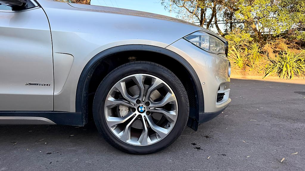 2015 Bmw X5 XDRIVE50I LED SR Carousel 9