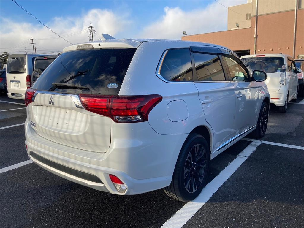 2017 Mitsubishi Outlander G Safty Package Carousel 6