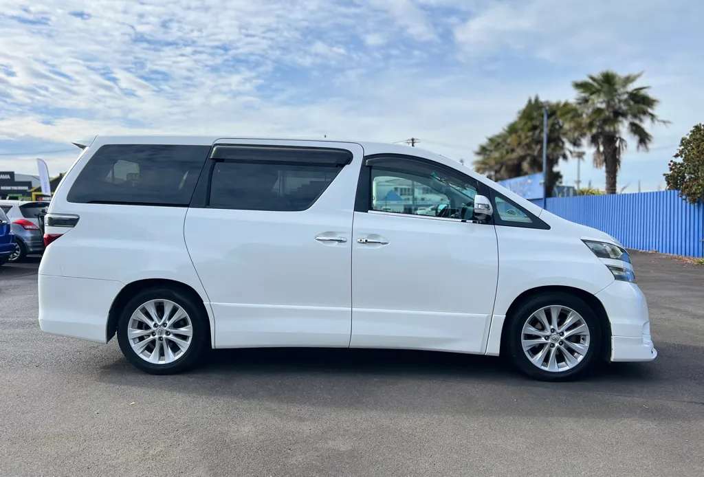 2008 Toyota Vellfire 2.4Z Carousel 3