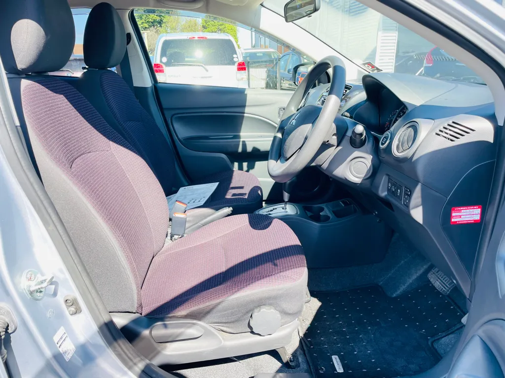 2014 Mitsubishi Mirage Carousel 3