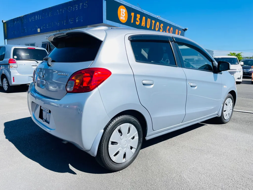 2014 Mitsubishi Mirage Carousel 4