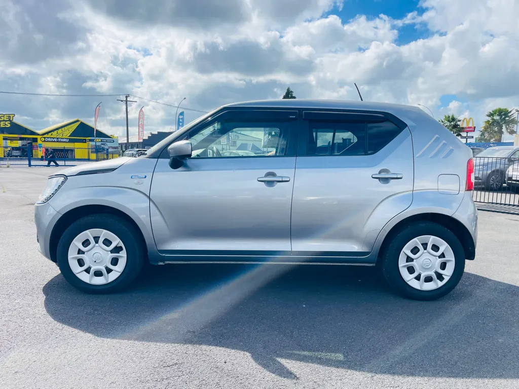 2016 Suzuki Ignis HYBRID .. LOW KMS Carousel 7