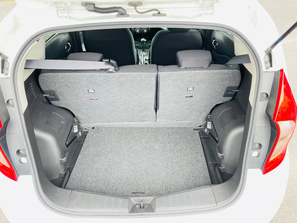 2013 Nissan Note FUEL SAVER Carousel 4