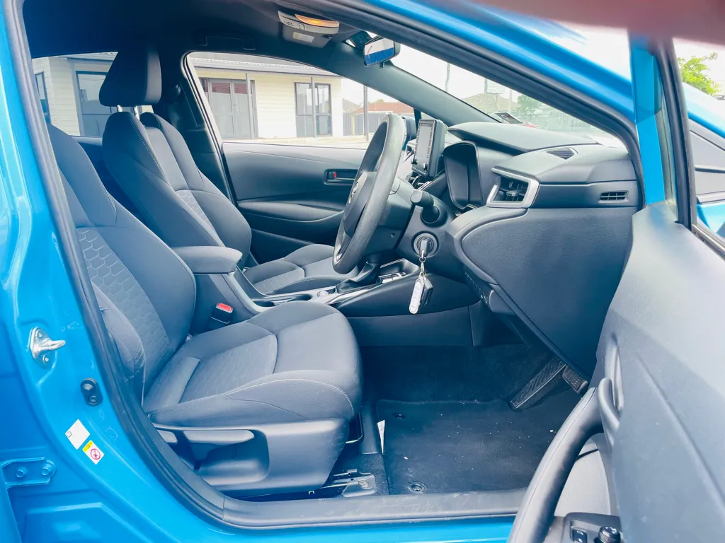 2019 Toyota Corolla GX 2.0 .. LOW KMS Carousel 1