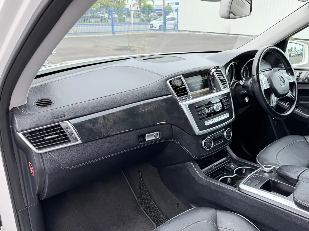 2012 Mercedes-benz Ml 350 3.0L V6 Bluetec ~ NZ New Carousel 9