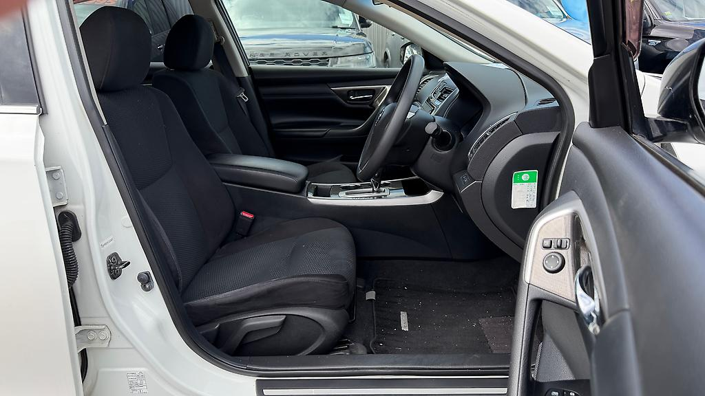 2014 Nissan Teana PUSH START Carousel 3