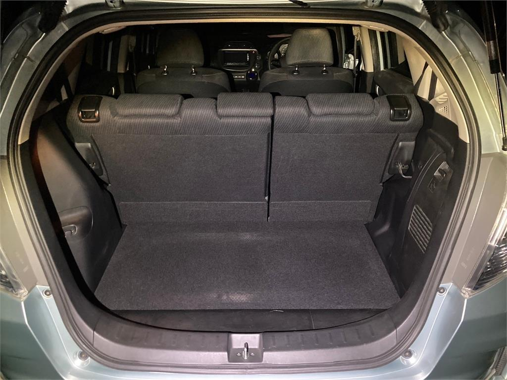 2013 Honda Fit RS Fine Style Carousel 3