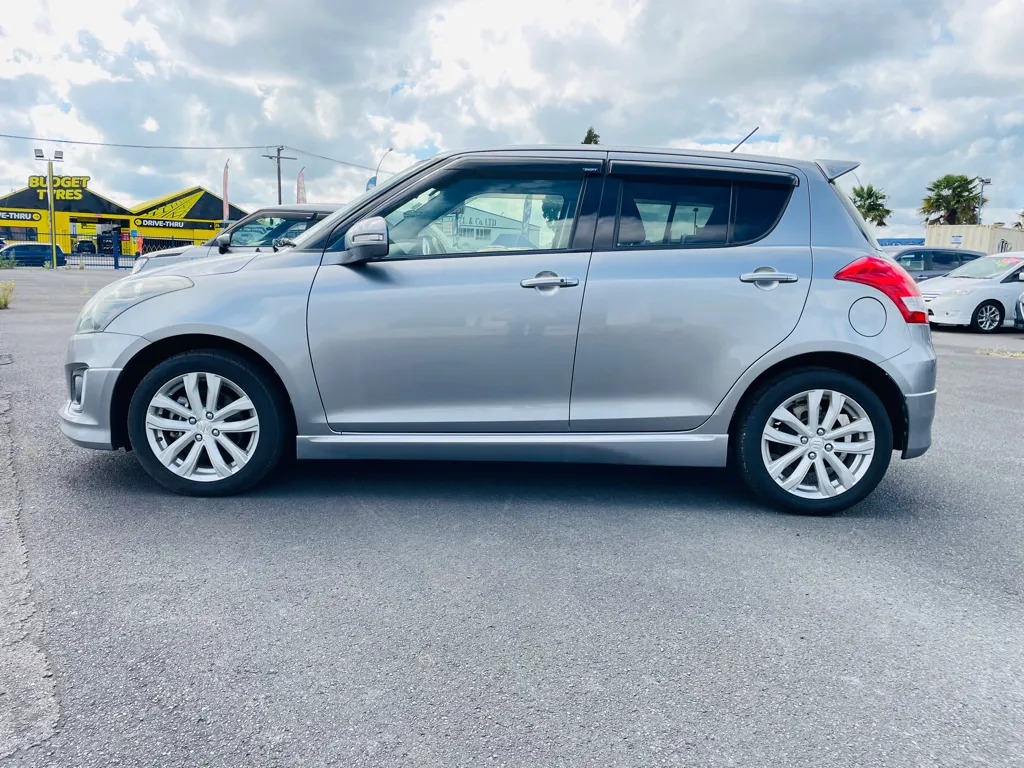 2014 Suzuki Swift RS SPORTS Carousel 7