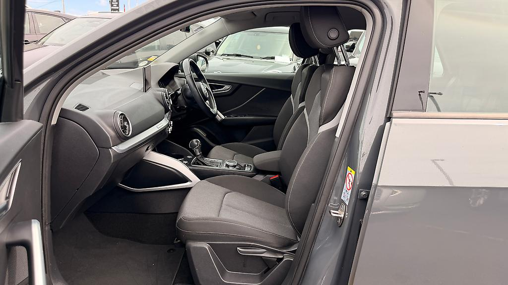 2017 Audi Q2 Heated Seats Carousel 1