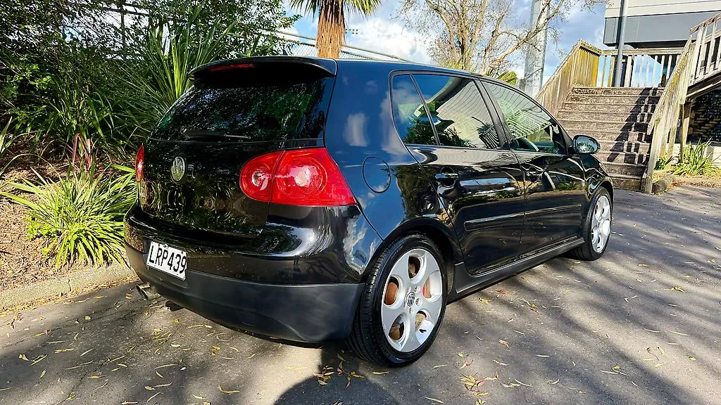 2009 Volkswagen Golf GTI…Finance Available Carousel 10
