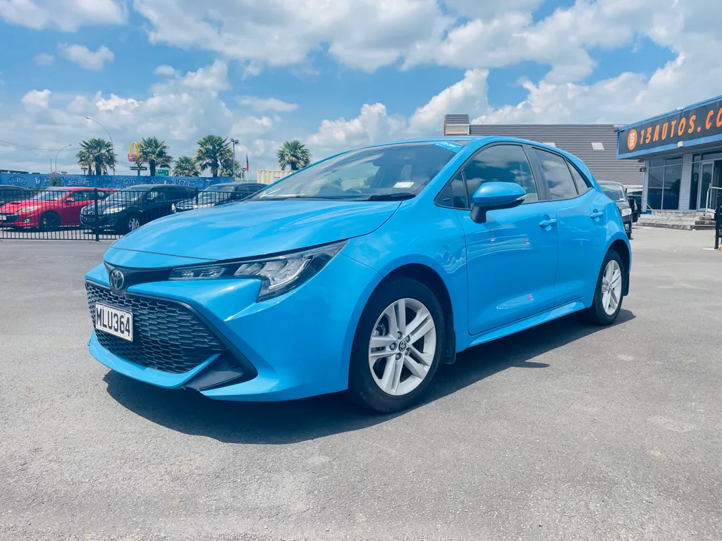 2019 Toyota Corolla GX 2.0 .. LOW KMS Carousel 8