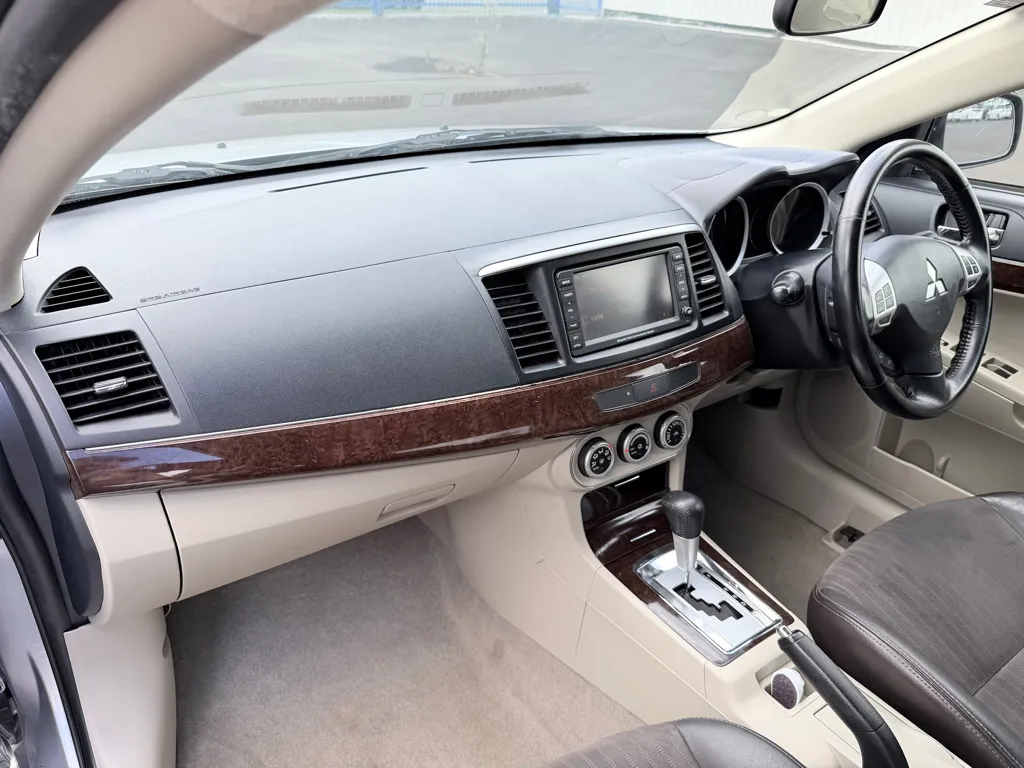 2008 Mitsubishi Galant Fortis **Bluetooth*Rev Camera** Carousel 1