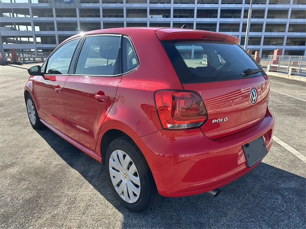 2011 Volkswagen Polo TSI Comfort Line Carousel 6