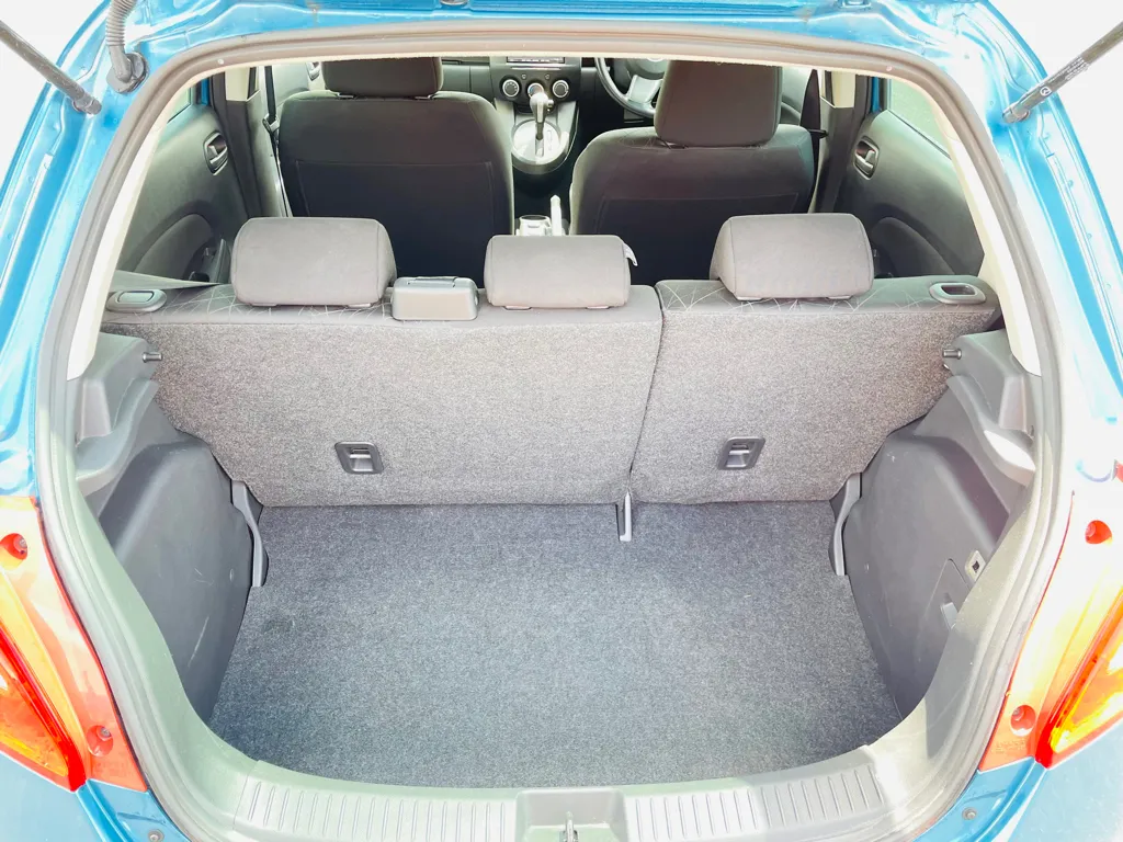 2012 Mazda Demio LOW KMS Carousel 6