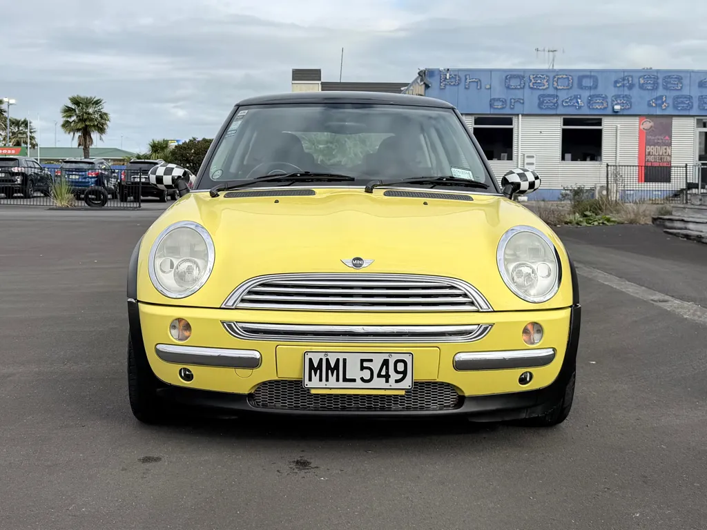 2003 Bmw Mini Cooper ~Low Kms Carousel 1